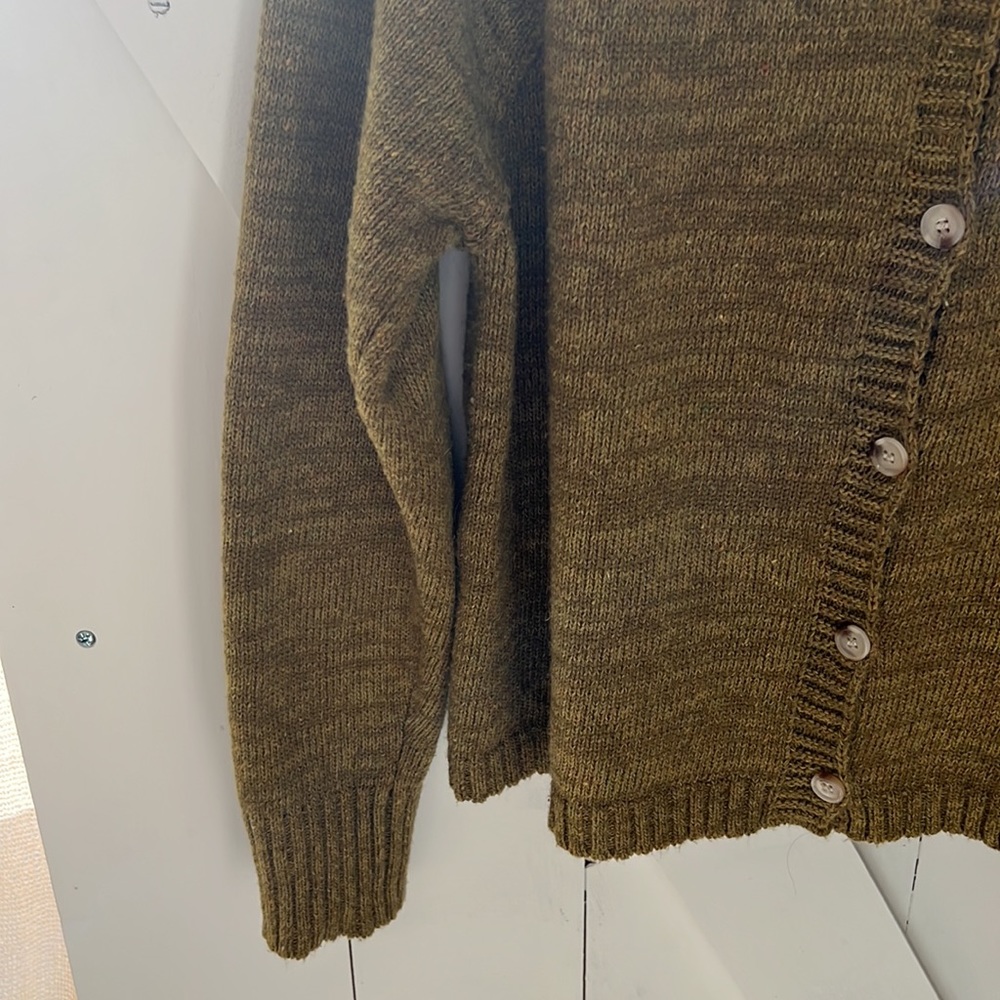 Sweater - Picture 3 of 5